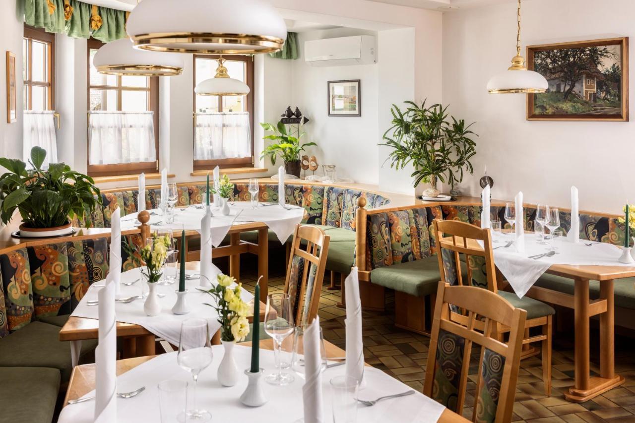 Genussgasthof & Hotel Beim Krutzler Heiligenbrunn 外观 照片
