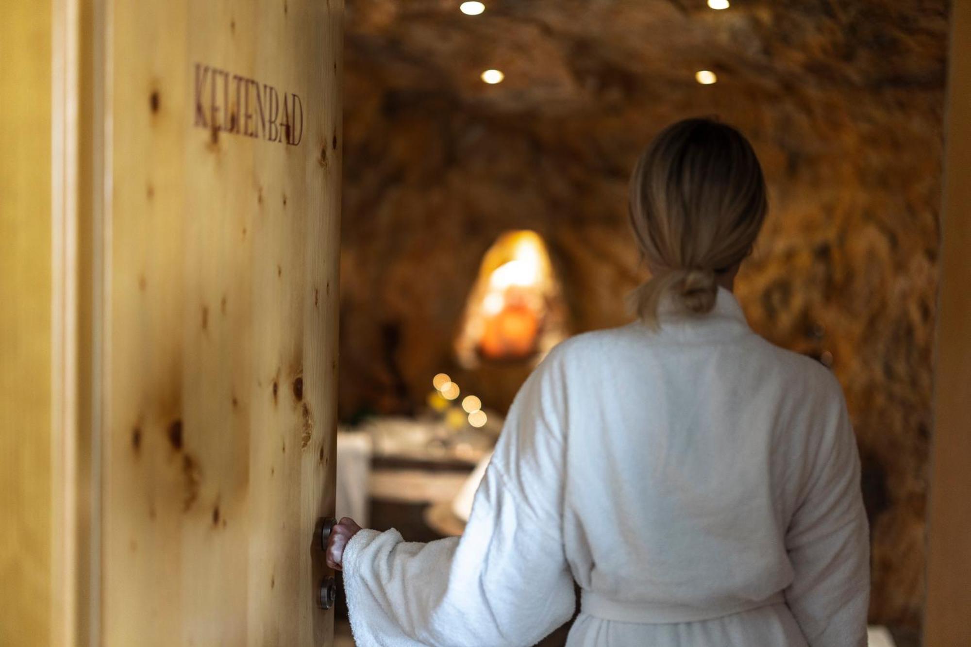 Genussgasthof & Hotel Beim Krutzler Heiligenbrunn 外观 照片